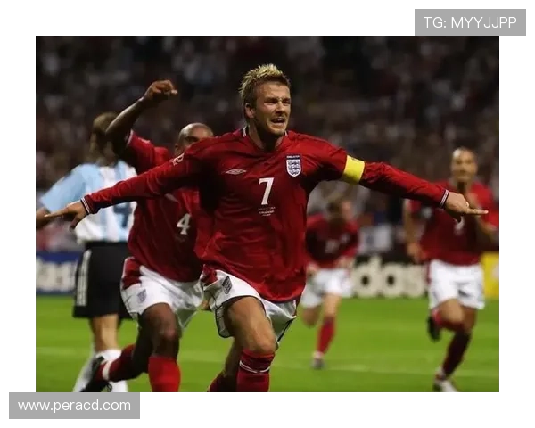 中外足球明星风采对比解析展现不同文化背景下的足球魅力与技艺